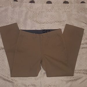 Men's Gap kakhi pants